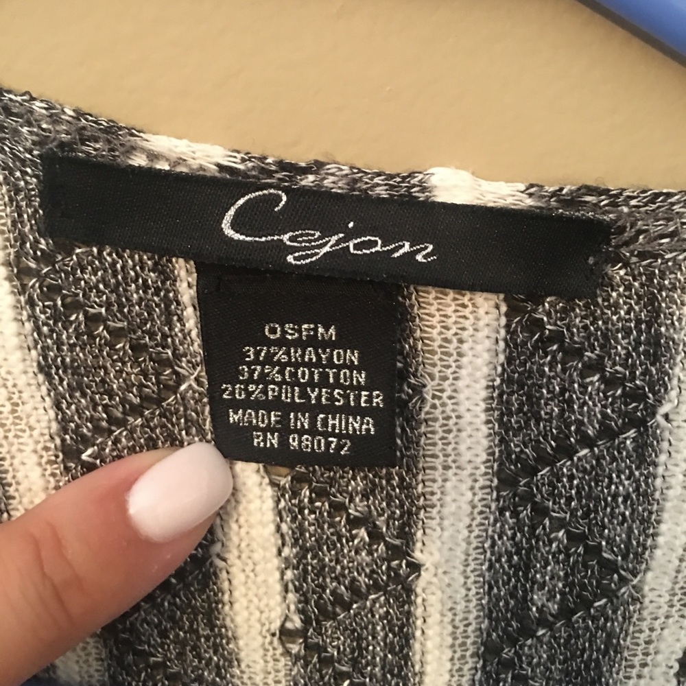 Cejon Grey and White Striped Open Sweater - Picture 2 of 3